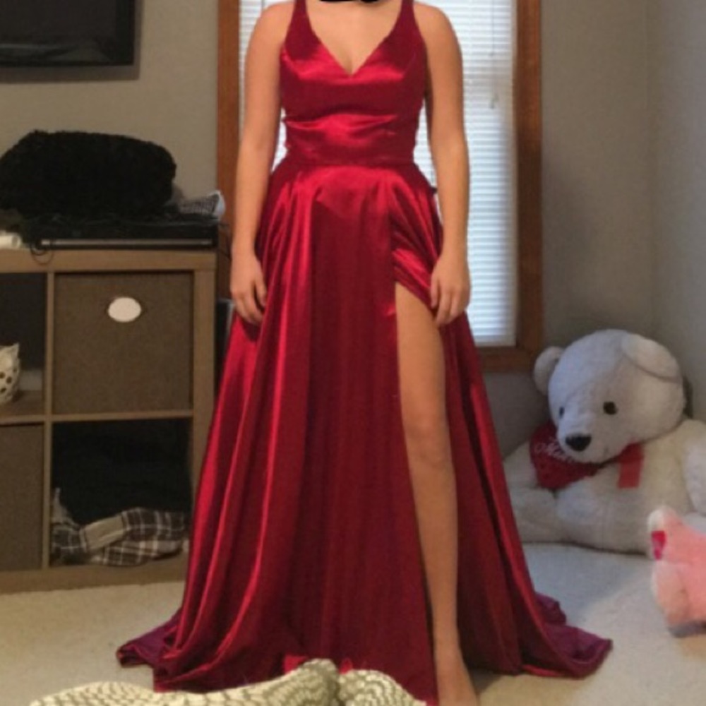 red prom dress